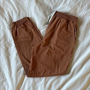 Vuori Boyfriend Jogger Pants Palo Santo